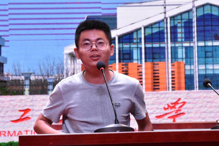 说明: C:\Users\w\Documents\Tencent Files\871073936\FileRecv\MobileFile\DSC_0818.JPG